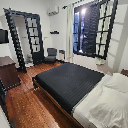 Rufino'S Guesthouse-2